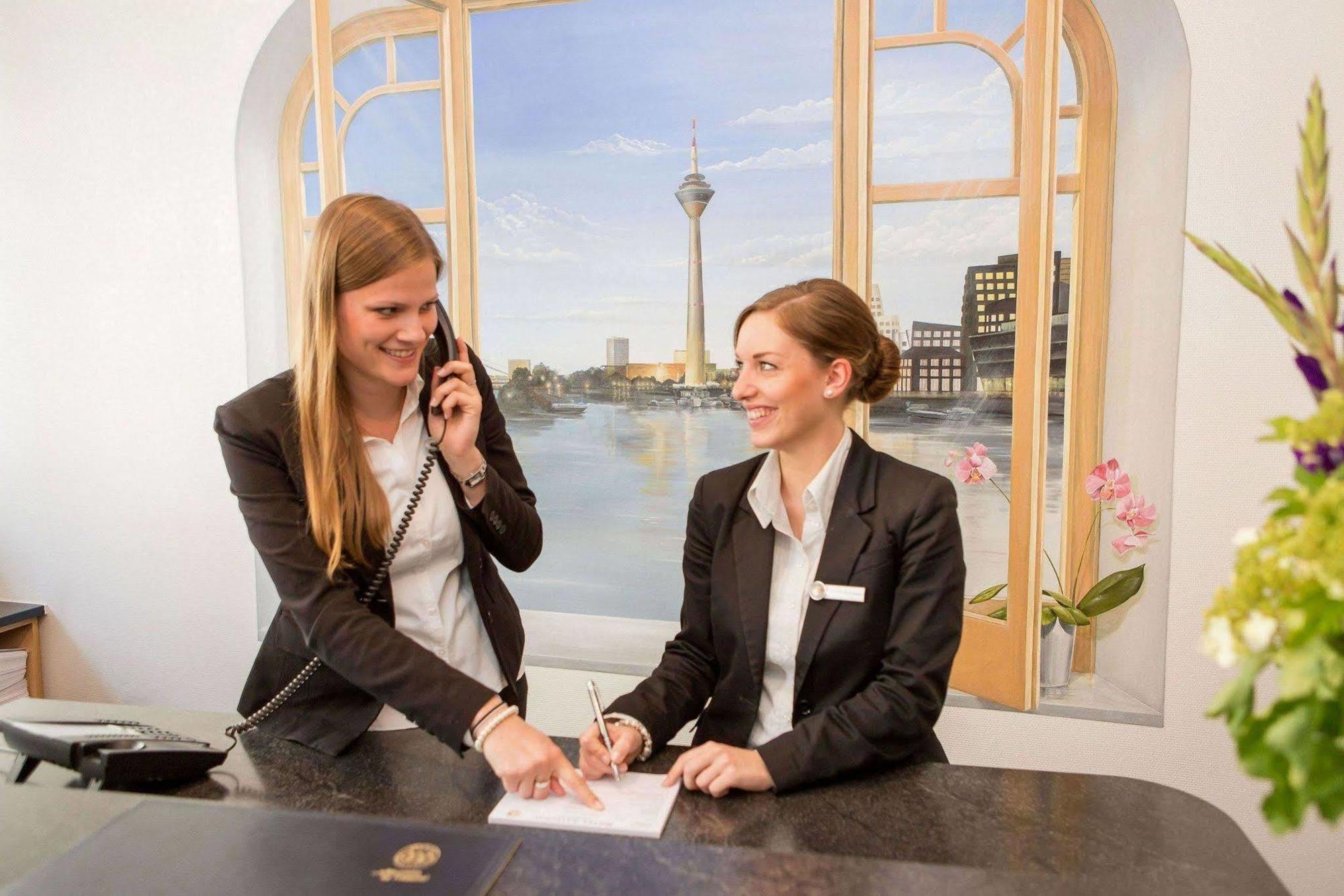Hotel National Duesseldorf Exterior foto